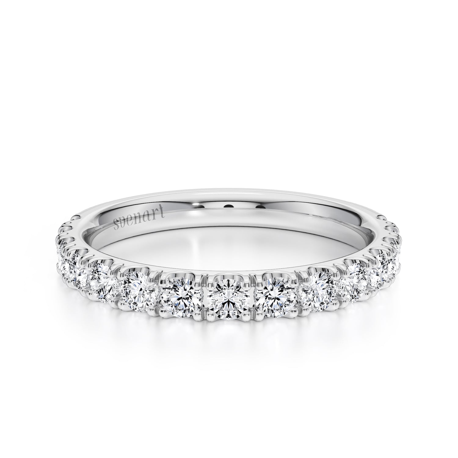 LOLA Ring mit Manufakturdiamanten® erhältlich von 0.40 bis 1.20 ct.