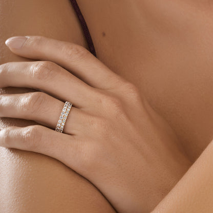 LOLA Ring mit Manufakturdiamanten® erhältlich von 0.40 bis 1.20 ct.