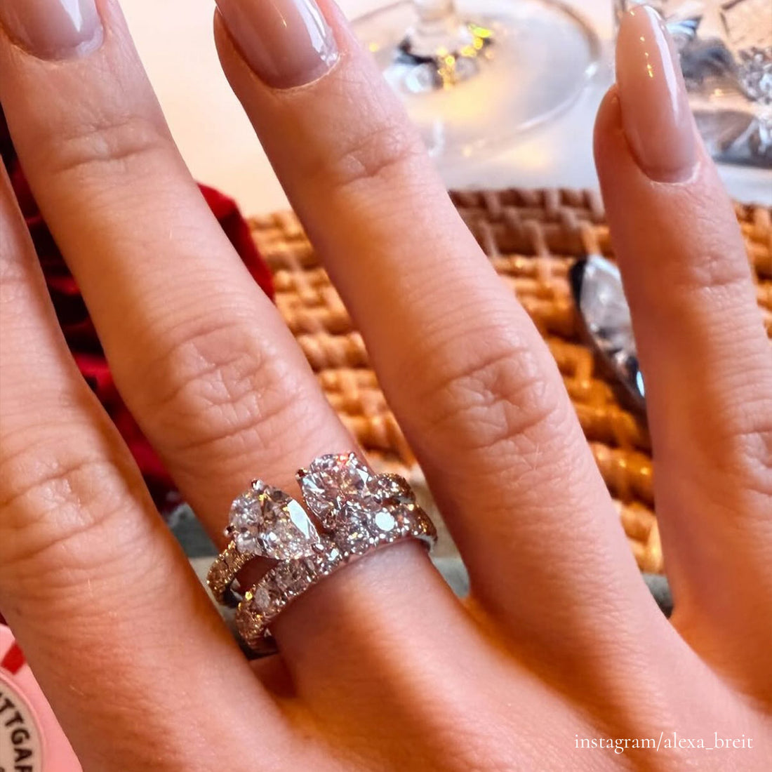 CELIA Ring erhältlich von 0.75 bis 2.00 ct. Lab Grown Diamonds